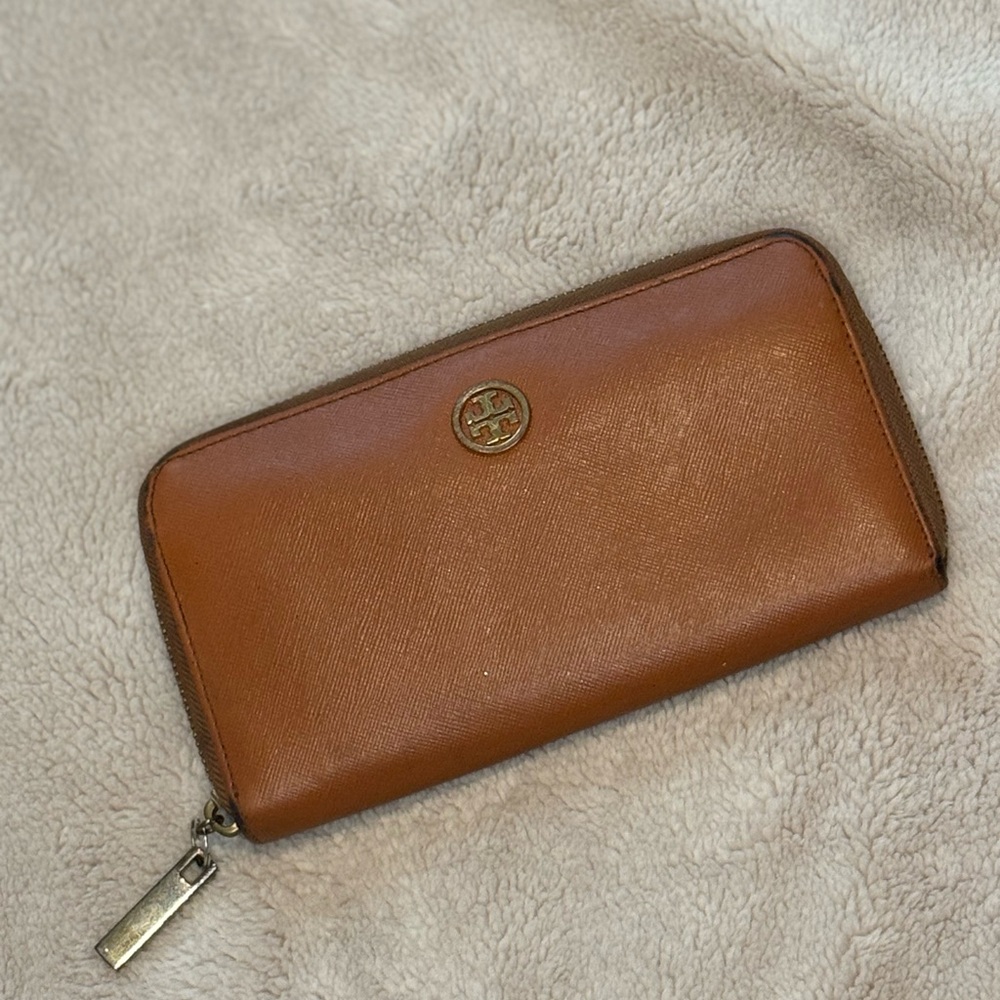 Tory Burch Tan Leather Zip Wallet